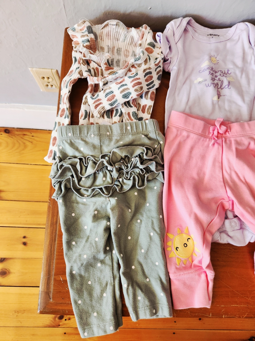 Carter's 3-6 Month Baby Lot - Picture 8 of 8
